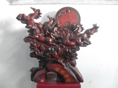 富貴前程馬紅木樹脂工藝品 仿玉擺件助力開業(yè)與辦公禮品